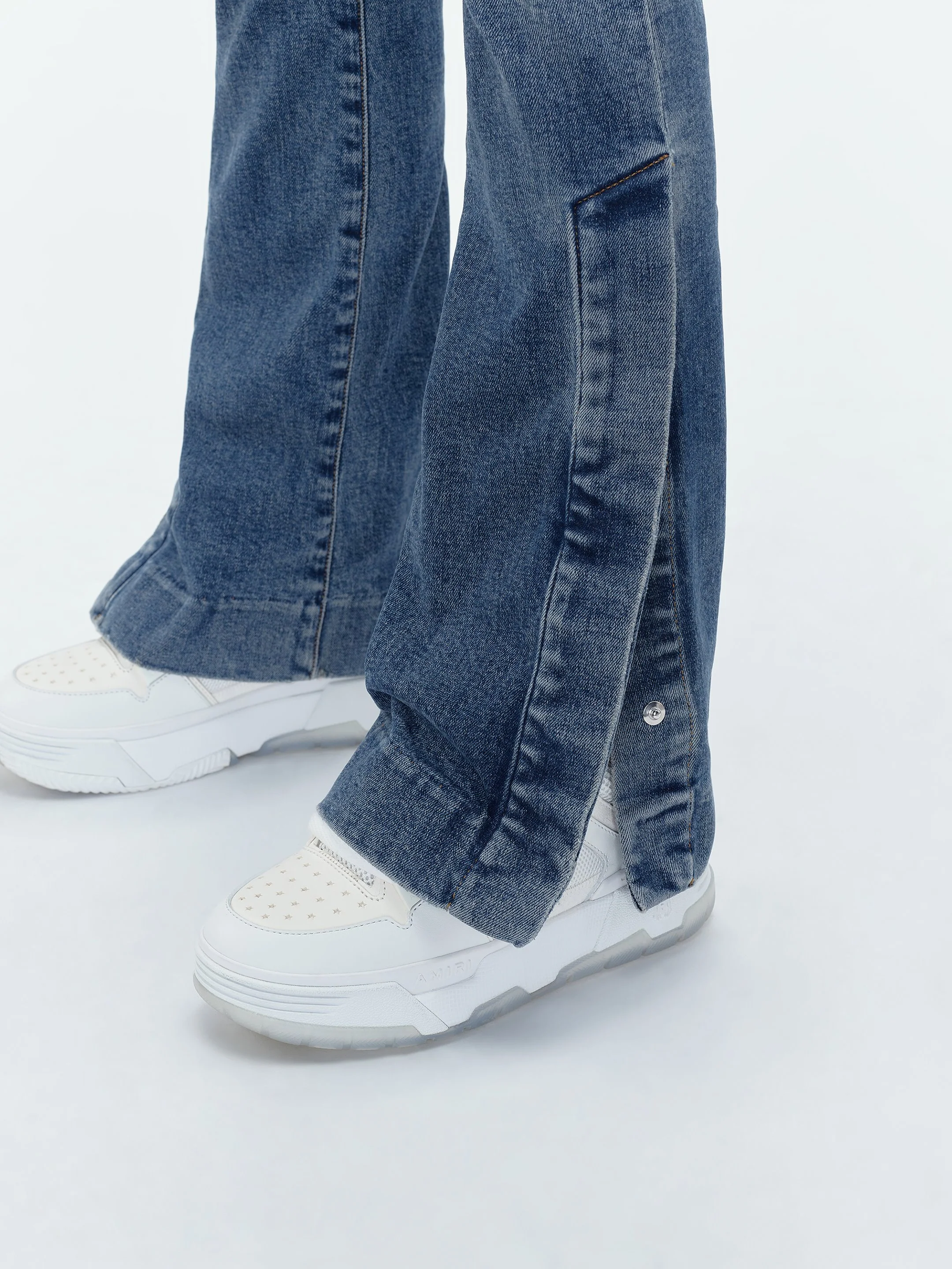 WOMEN - KICK FLARE - River Indigo - Image 7